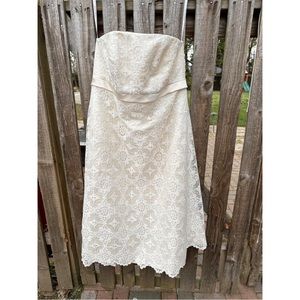 David's Bridal Strapless All Over Lace Tea Length A-Line Ivory Wedding Dress 16W